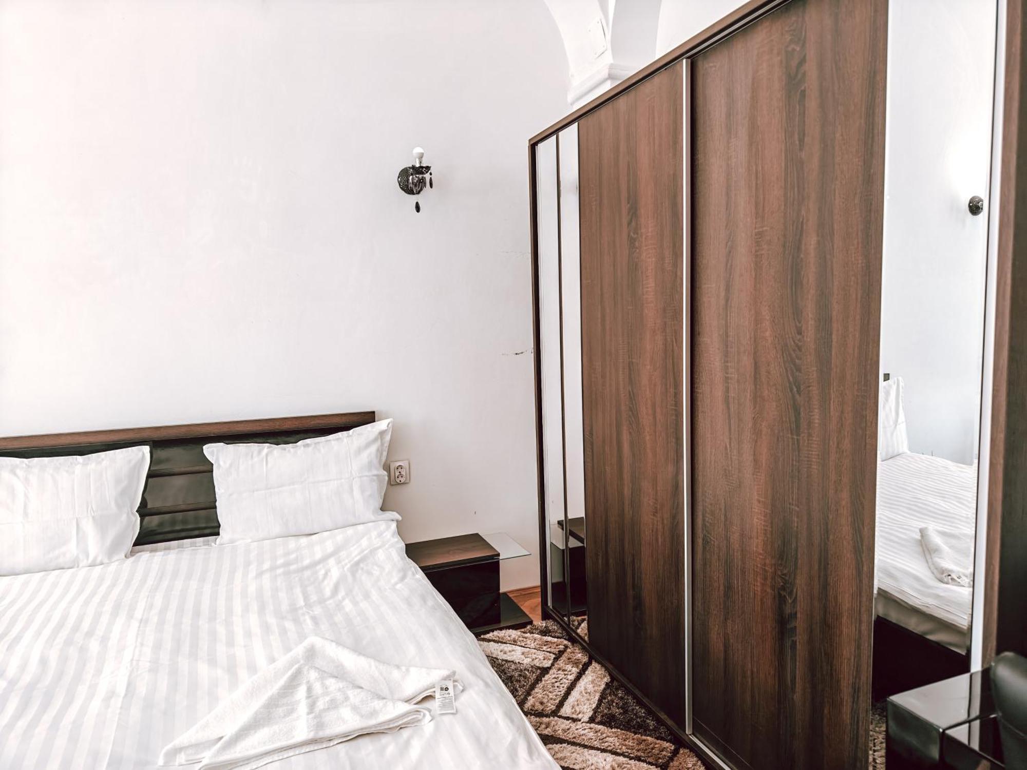 Berindei Studio - City Center - Private Parking كلوج-نابوكا المظهر الخارجي الصورة